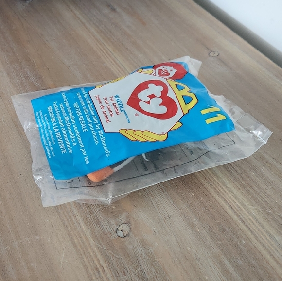 🧸🐧 Ty Beanie Baby “Waddle” the Penguin – McDonald’s 1998, Sealed, Vintage - Picture 9 of 10
